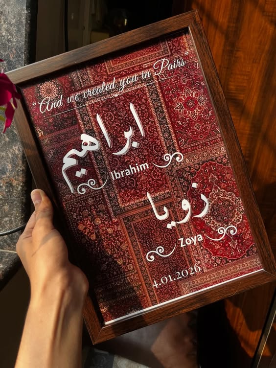 Pashmina Style Frame