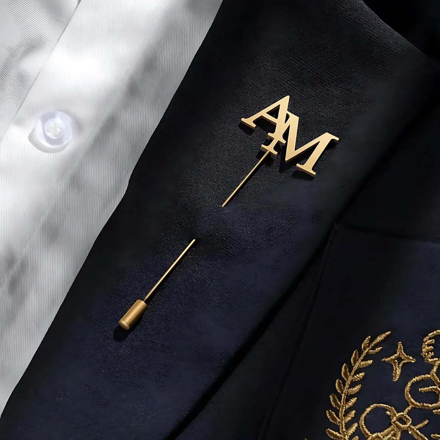 Initial Alphabet Coat pin - MEN