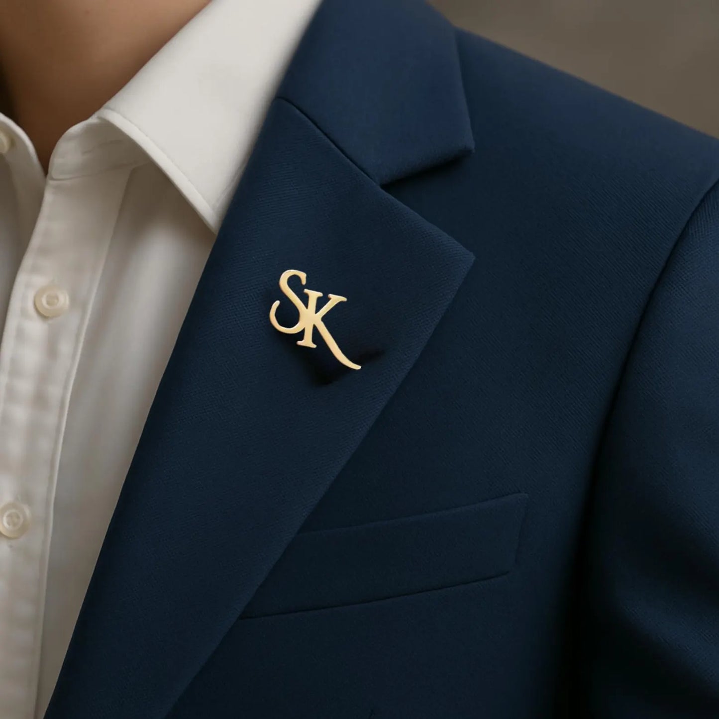 Initial Alphabet Coat pin - MEN