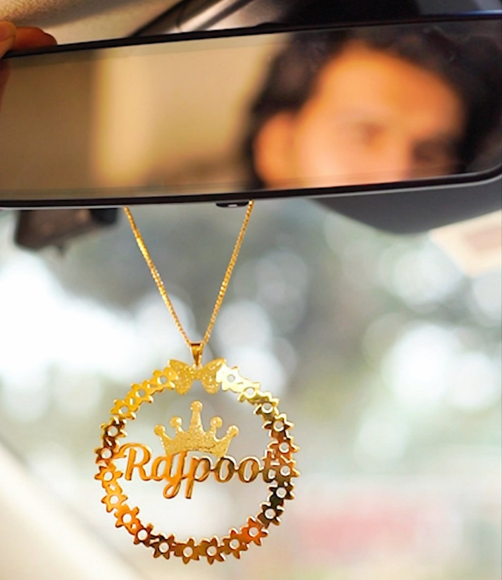 Name Car Hang
